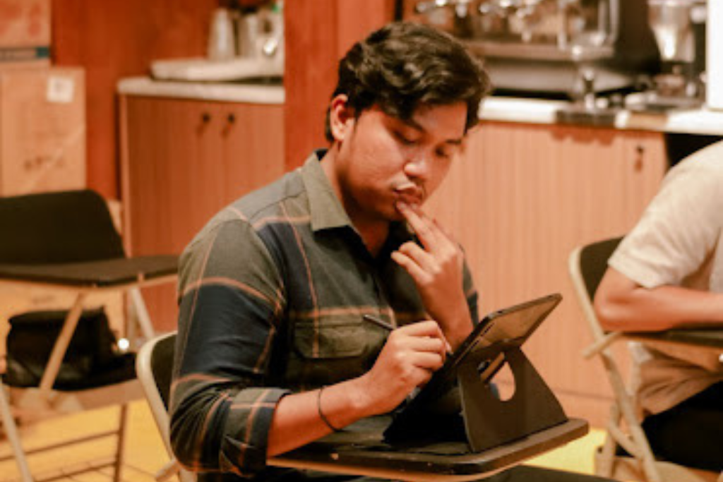 Kenapa Skill Barista Jadi Investasi Karier Masa Depan? 